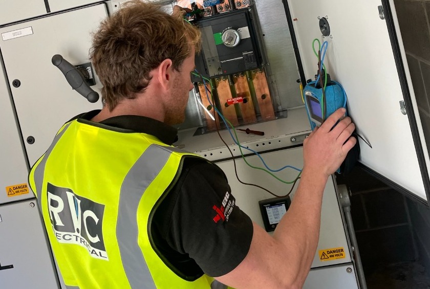 Commercial Electrical Condition Reports right supporting image